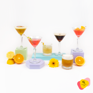 Valentijnsbrunch met kleine hapjes heerlijk met en cocktail