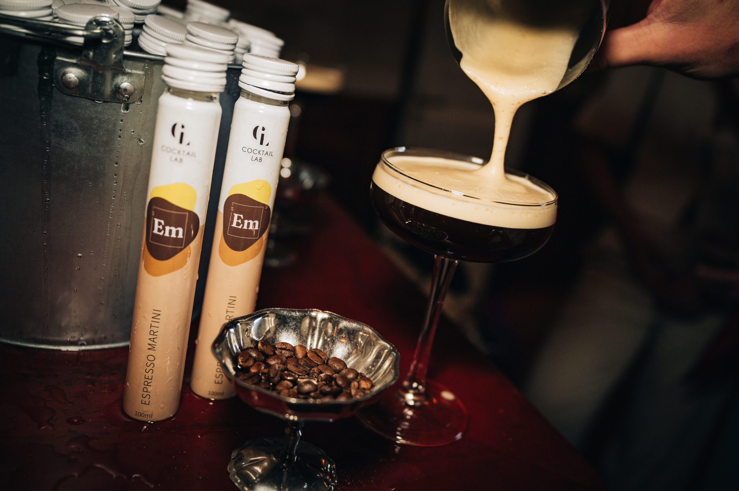 Geniet van de Espresso Martini cocktail