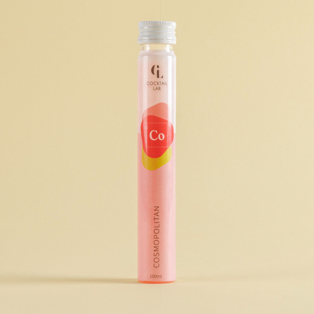 Cosmopolitan cocktail in 100ml tube van Cocktail Lab – kant-en-klaar met cranberry, vodka en limoen